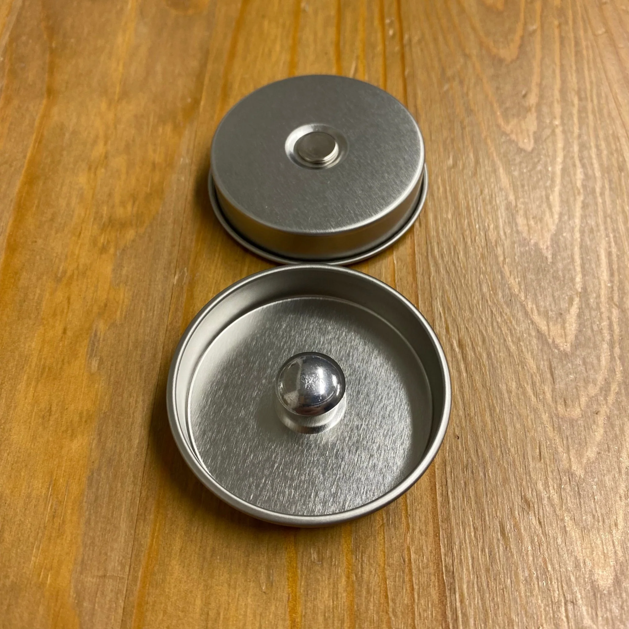 Okumura Seikan: Tin Presentation Lids for Storage Cannisters (40g / 175g sizes) - Image 3