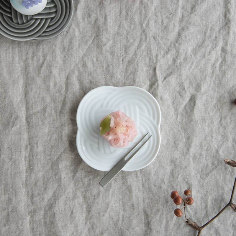 Oda Pottery: Wagashi Plate White (10.8 cm)